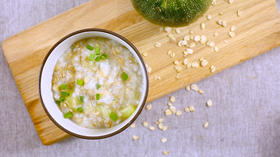 孕早期食谱 | 早期吃不下饭怎么办？试试燕麦南瓜粥，特有谷物香味，挑逗你的味蕾