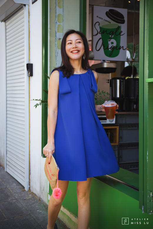 AtelierMissLu / Viva-皇家蓝肩带装饰A字连身裙 商品图0