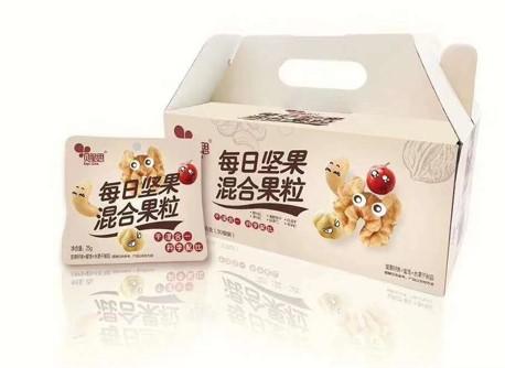 贝脆思每日坚果混合果粒 商品图0