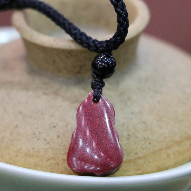 z60123天下凤凰朱砂紫砂吊坠小佛紫砂吊坠护佑平安健康快乐