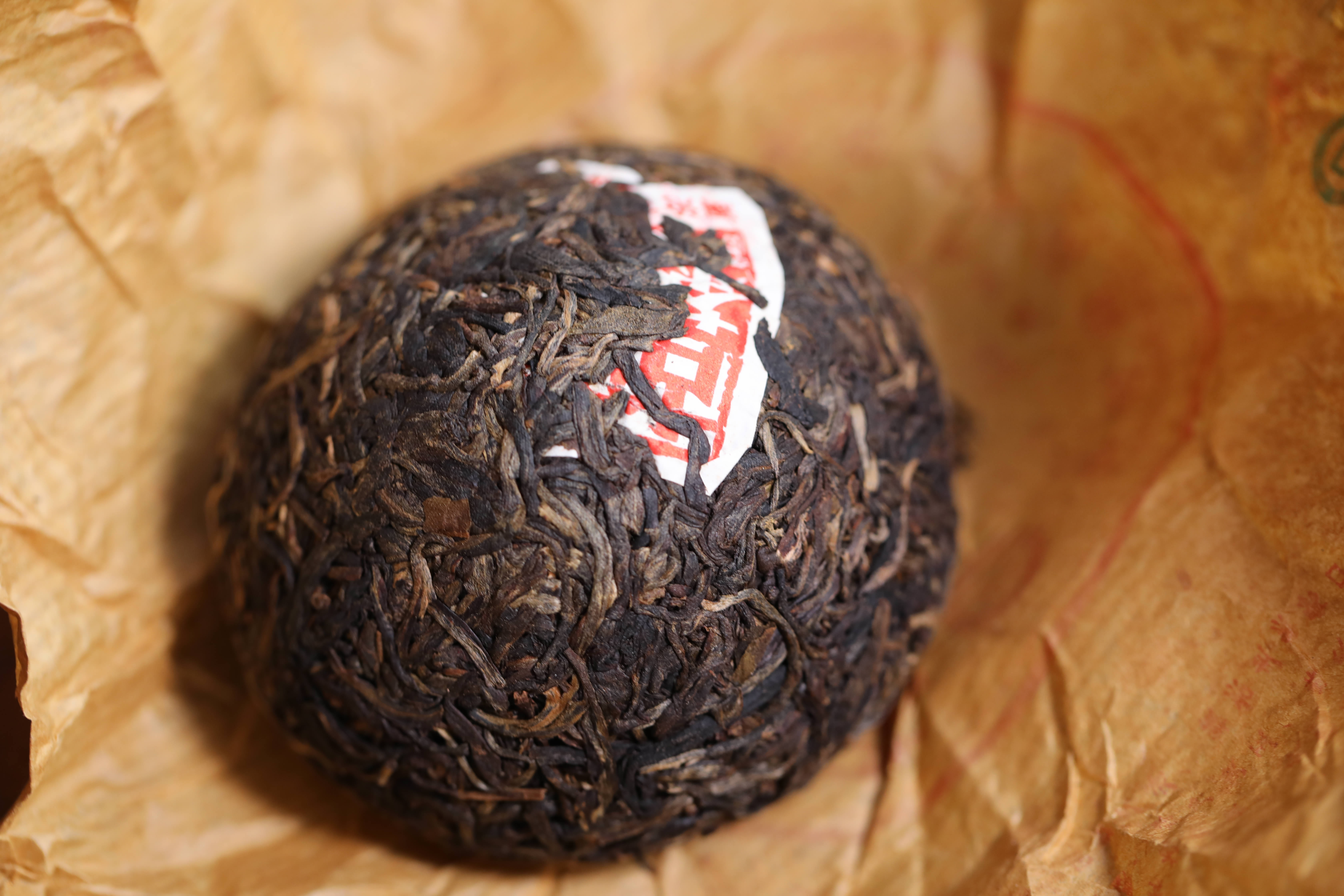澜沧古茶2011年澜仓沱茶生茶单个100克沱