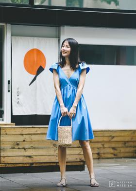 AtelierMissLu / Keira-海风蓝V领荷叶边连身裙