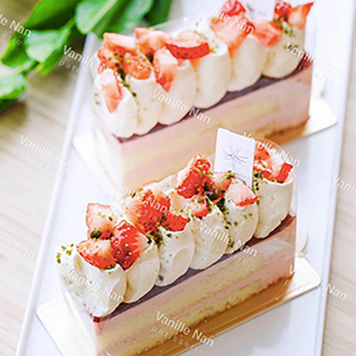 草莓乳酪慕斯 商品图0