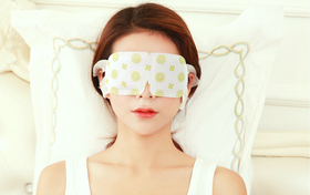  【1分钟】蒸汽眼罩可以去黑眼圈吗？能戴着睡觉吗？ 