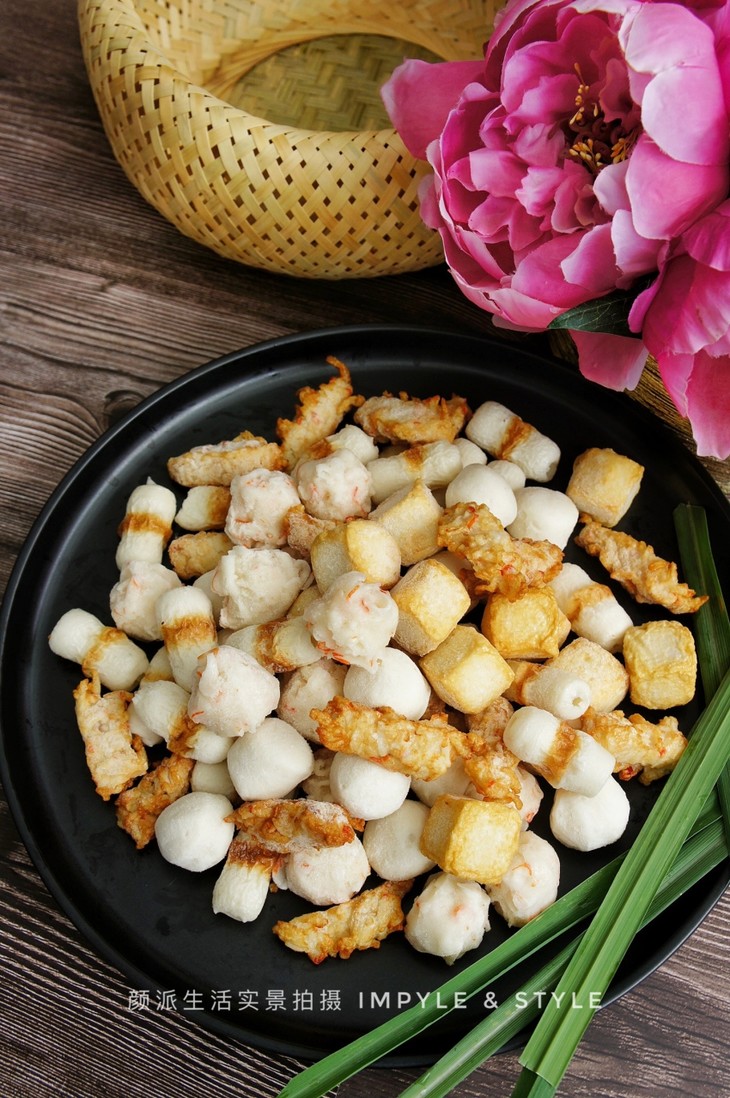 【团价98元】泰国进口火锅王鱼丸家庭装1000g*1袋 含龙虾球鱼豆腐鱼