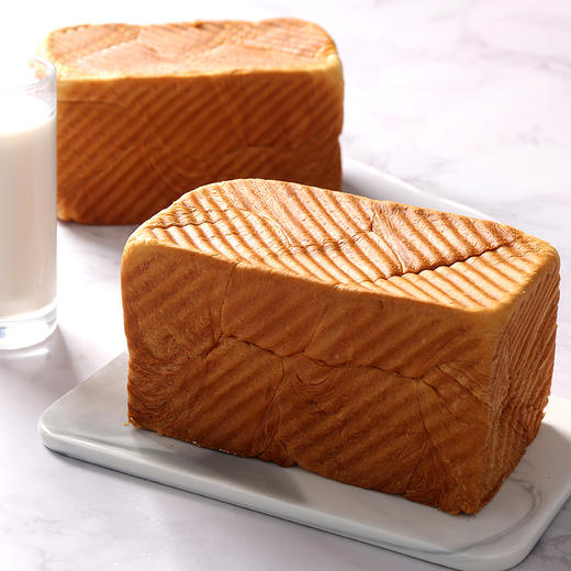 纯牛奶炼乳吐司 商品图1