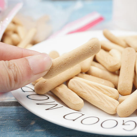 日本takara宝制果高钙儿童手指条形饼干宝宝磨牙健康营养零食260g