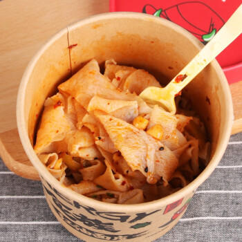 网红新品,够味够爽|食族人红油/麻酱面皮,速食桶装冲泡型