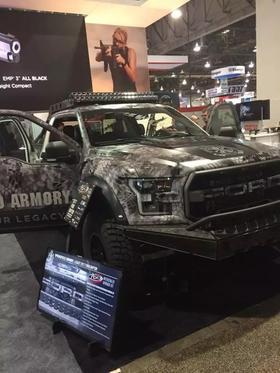  【最后一天】陆虎装备Shotshow实况| 直击—美国2017“枪展” 