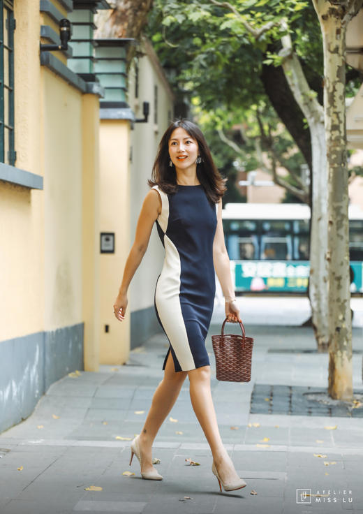 AtelierMissLu / Monica-藏青拼白修身连身裙 商品图1