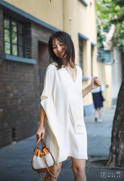 AtelierMissLu / Celia-珍珠白蝙蝠袖V领连身裙 商品图5