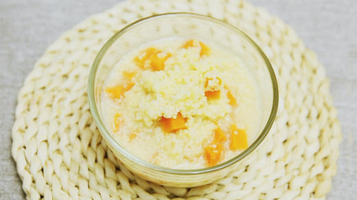 孕早期食谱 | 孕妇吃什么早餐好？试试胡萝卜小米粥，养胃好选择 商品图0