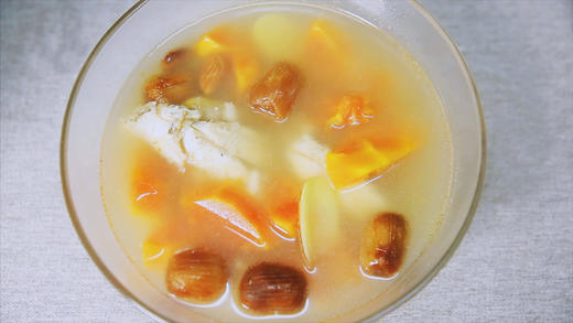 哺乳期食谱 | 坐月子吃什么催乳？试试木瓜煲鳅鱼汤，味道甜甜的，百喝不腻 商品图0