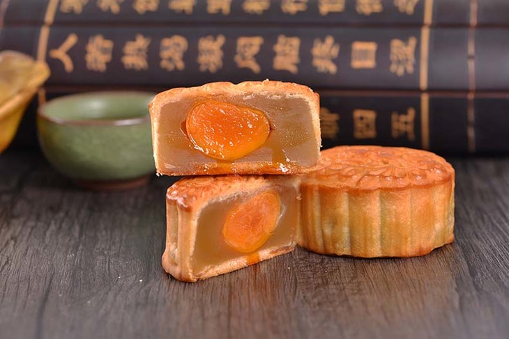 龙泉久久月月饼 -赠送椰子酥