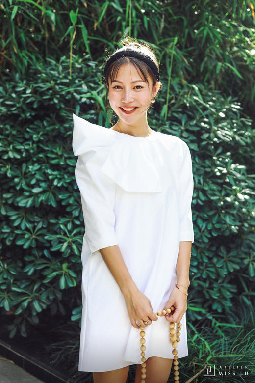 AtelierMissLu / Liza-白色褶皱装饰连身裙 商品图1