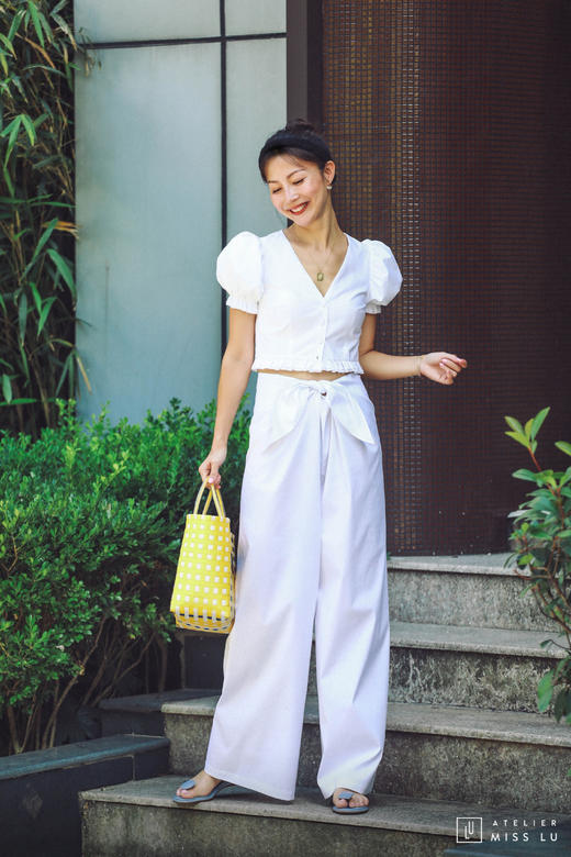 AtelierMissLu / Malina-白色打结装饰阔腿裤 商品图0