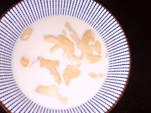 【每日膳食】阿胶花胶炖牛奶 商品图0