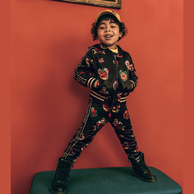 黑色印花贵气经典儿童套装
