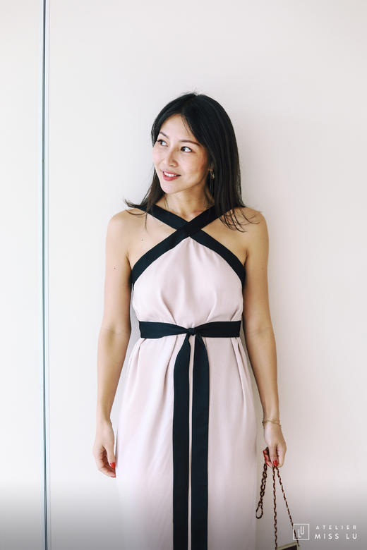 AtelierMissLu / Betzy-香槟粉交叉挂脖礼服裙 商品图5