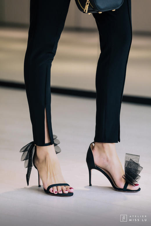 AtelierMissLu / Puri-黑色前开衩修身长裤 商品图1