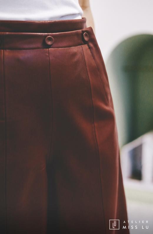 AtelierMissLu / Liah-酒红仿皮阔腿裤 商品图4