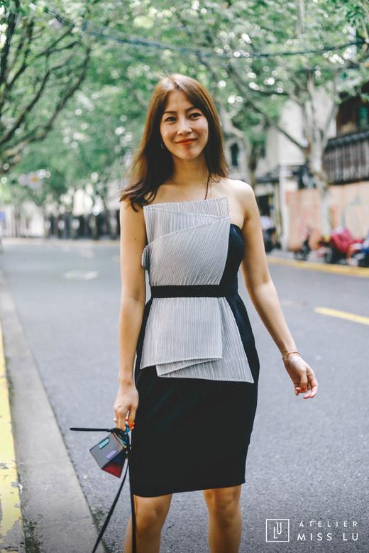 AtelierMissLu / Elena-黑色拼纱抹胸收腰小礼服 商品图0