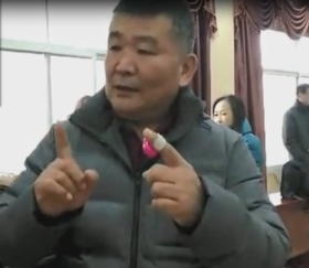 大腿上三十年的肿块消失，多年的头疼痊愈，练习内丹功三天的奇迹