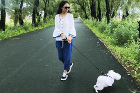 青春若有张不老的脸， 定不是单纯的不老脸庞