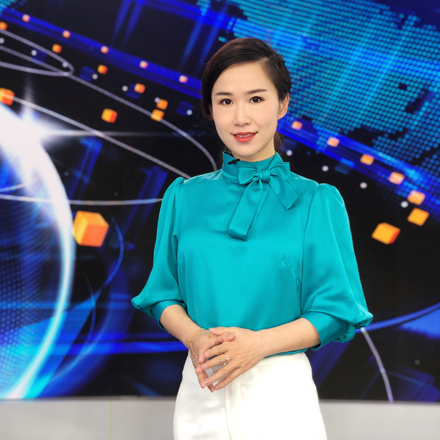 日本缎面/真丝可选多彩上衣蓓锦设计师服饰