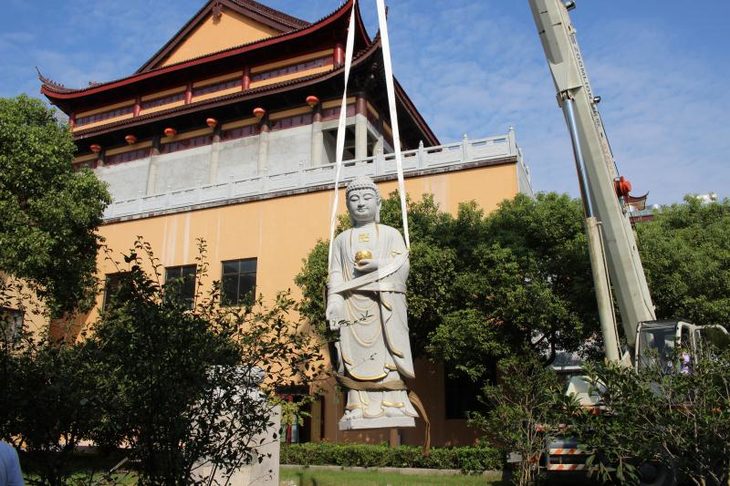 弥陀寺特发起 众人共筑阿弥陀佛金刚座活动 又称莲台,华座 是佛像台座