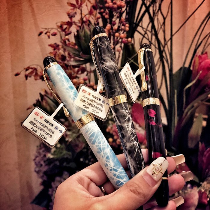 b092285情侣款秋季新品商务星空钢笔签字笔学生练字笔