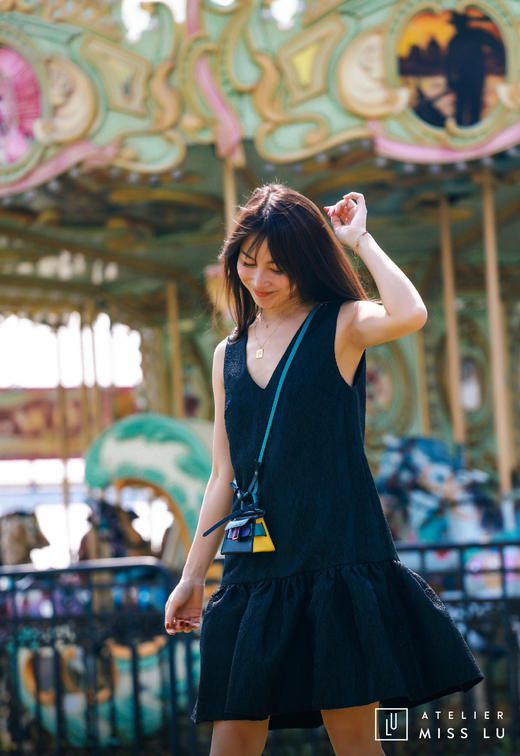 AtelierMissLu / Christy -黑色下摆褶皱装饰背心裙 商品图8