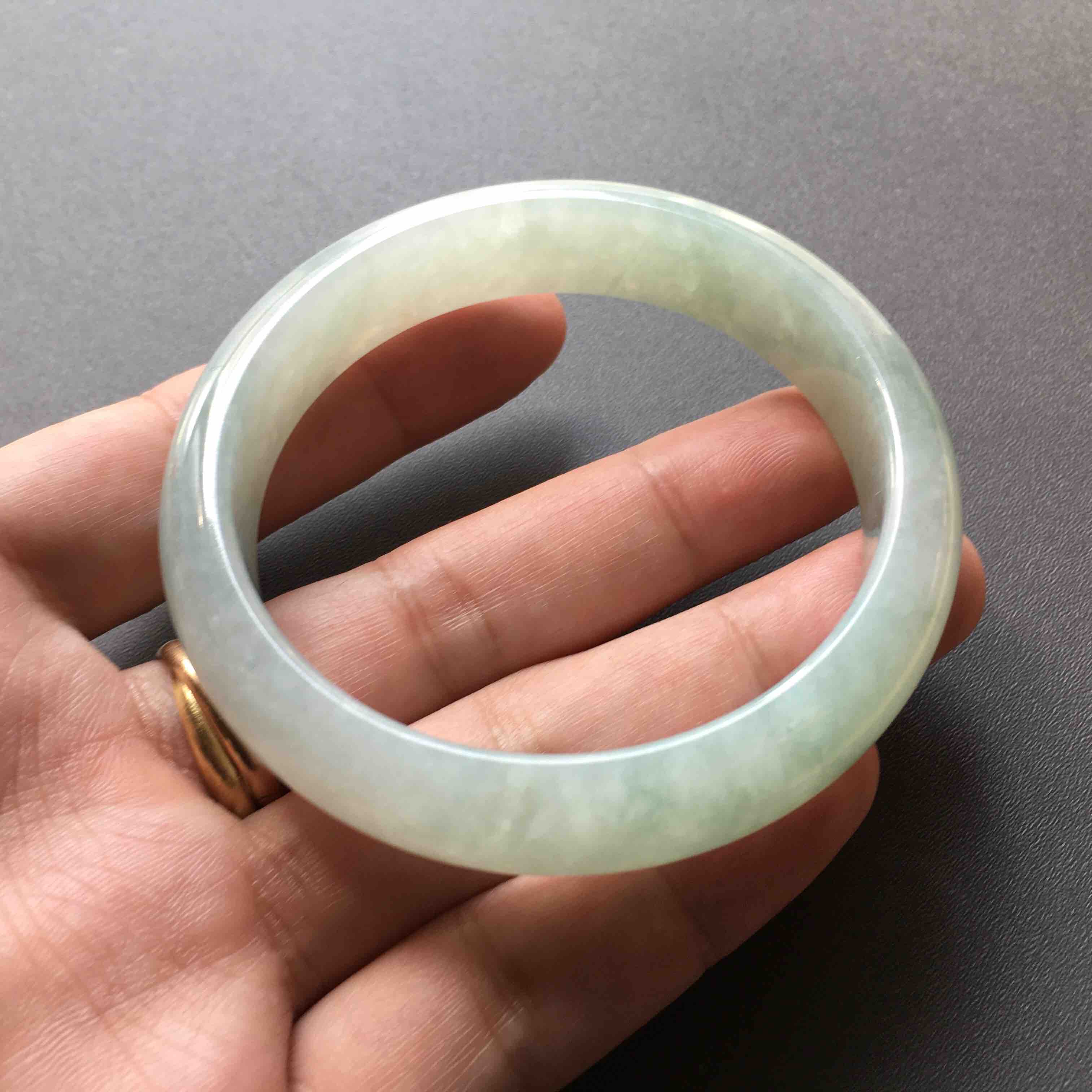 4号糯冰种飘花翡翠手镯57