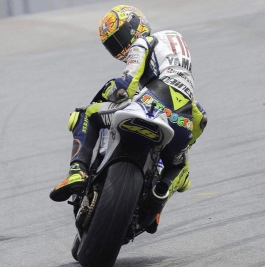 alex(南波万金卡纳)