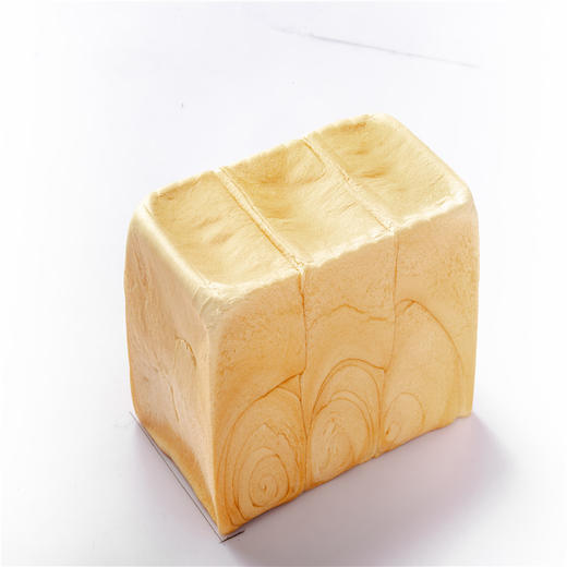 王梁面包 椰蓉奶香手撕包 椰蓉选的是高级纯脂的椰蓉 毕竟我的面包是