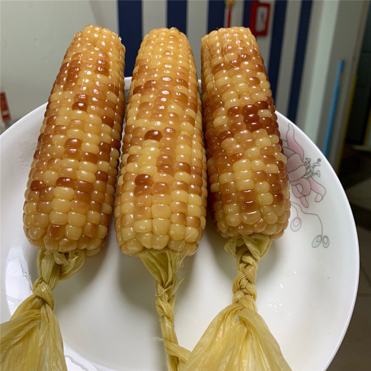 西双版纳香糯小玉米买三斤送三斤
