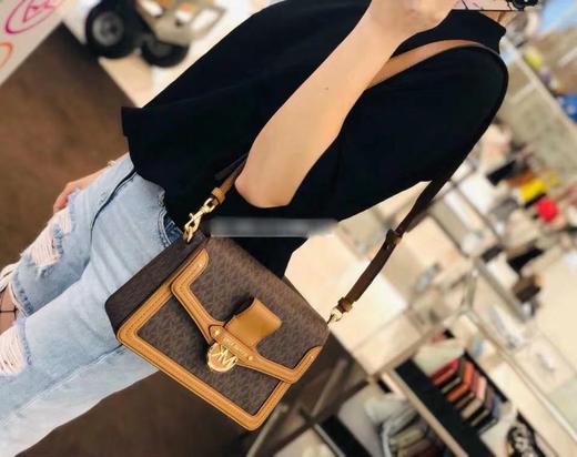 mk jessie 老花经典复古女包单肩斜挎邮差包