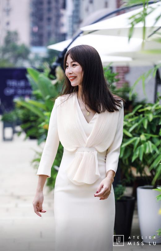 AtelierMissLu / Cicely-白色两侧风琴褶装饰连身裙 商品图1