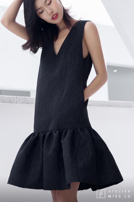 AtelierMissLu / Christy -黑色下摆褶皱装饰背心裙 商品图12