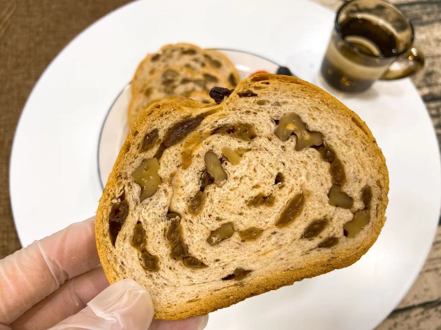 黑全麦列巴\沙克