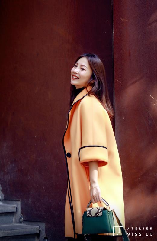 AtelierMissLu / Mirna-奶蜜黄撞色翻领羊毛长外套 商品图4