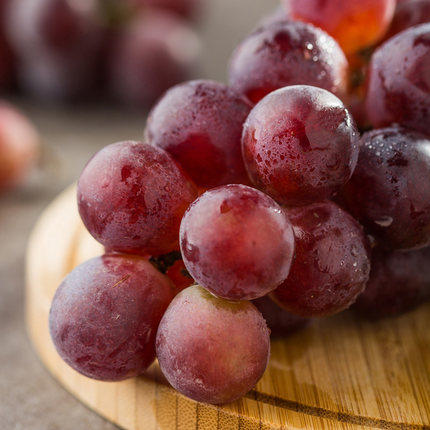 进口秘鲁红提1000g  (店里称重时超重部分补差价即可)【当天提货】【当天提货】 商品图2