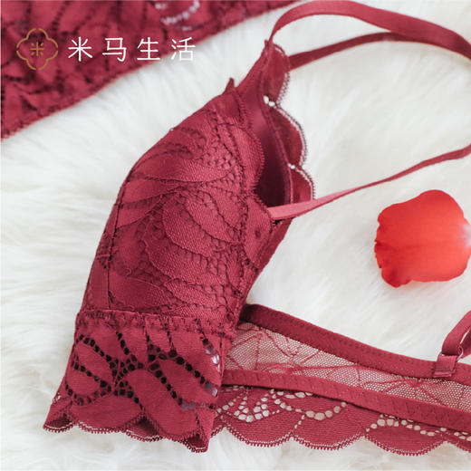 米马杂货  花开 解太岁 大红蕾丝内衣套装 生肖属鼠、兔、马、羊的同学常备哦 商品图1