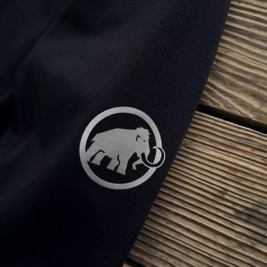 大象专注于做户外的品牌, 男士快干保暖套装