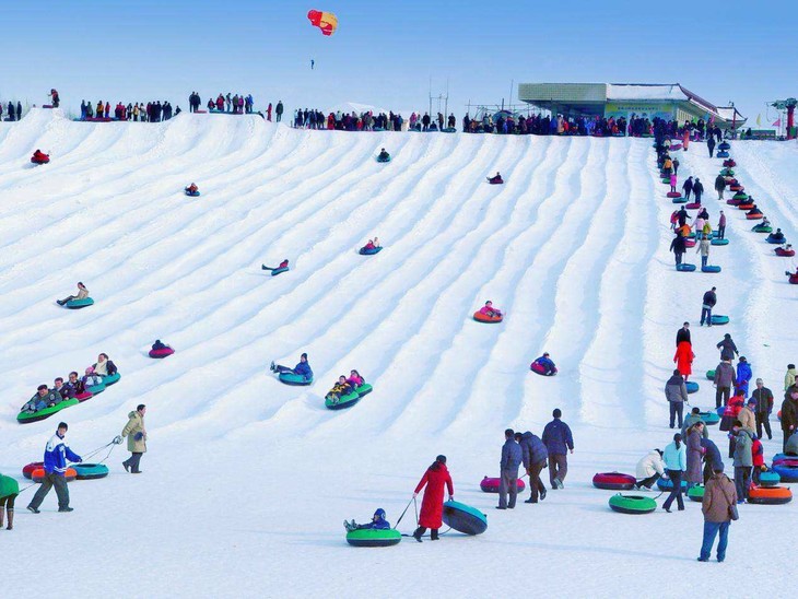 泉城公园2万平大型嬉雪乐园!全网独家预售99元3张票!