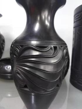 黑陶鱼瓶三件套（仅供济南市区）