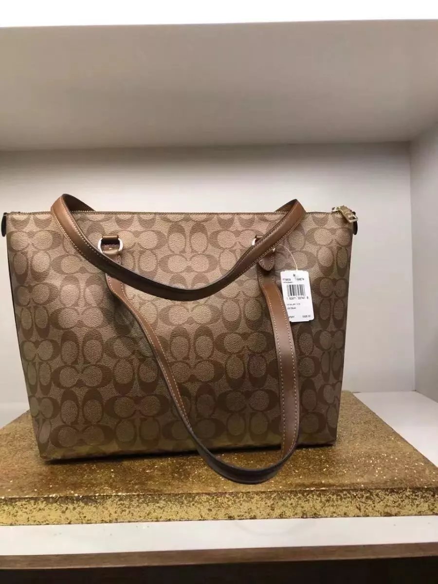 coach蔻驰 奥莱新款拉链款饺子托特单肩手提包