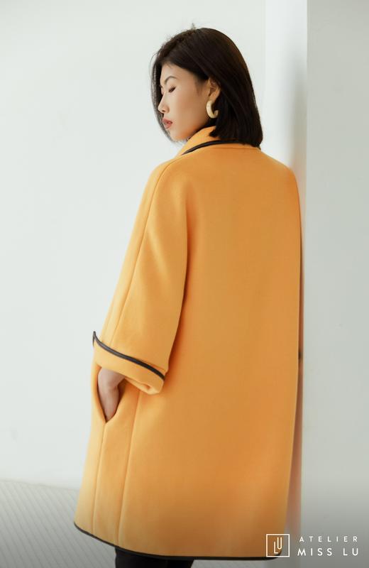 AtelierMissLu / Mirna-奶蜜黄撞色翻领羊毛长外套 商品图14