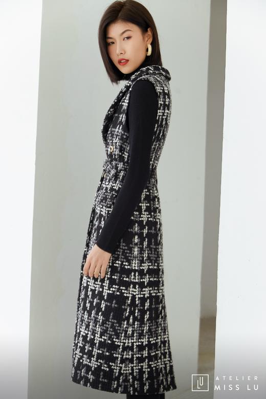 AtelierMissLu / Odete-黑白粗呢格修身长马甲 商品图14
