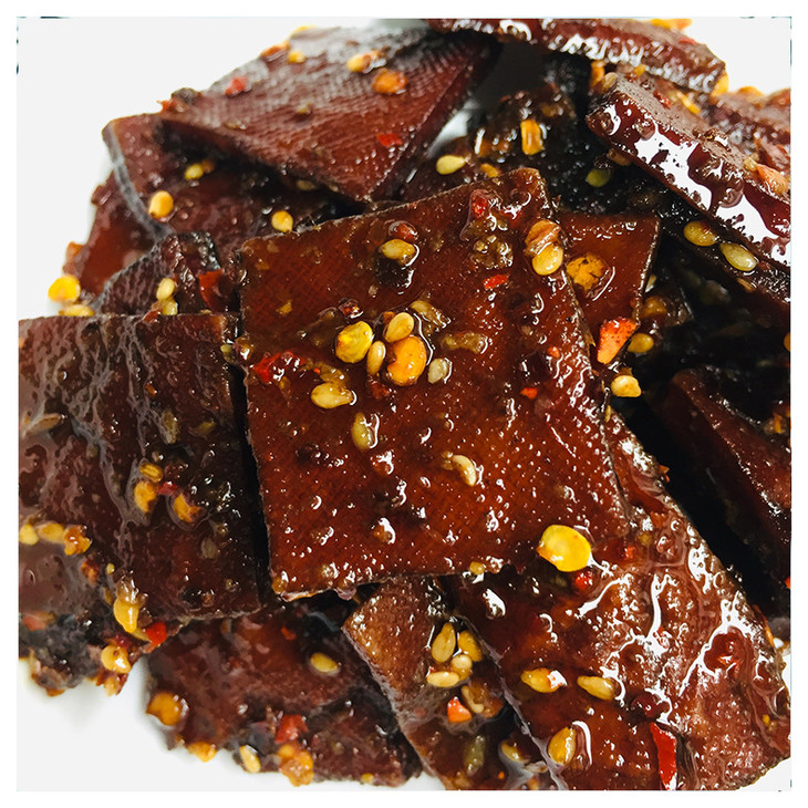 【散装现拌4胚 1油】黑色方形(长寿酱干,较软)